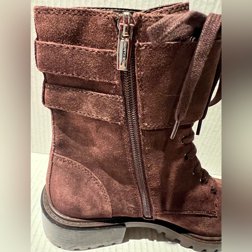 VINCE CAMUTO Fawdry Chocolate Brown Suede Lace Up Combat Motto Boot Size 7M NEW - Picture 5 of 14